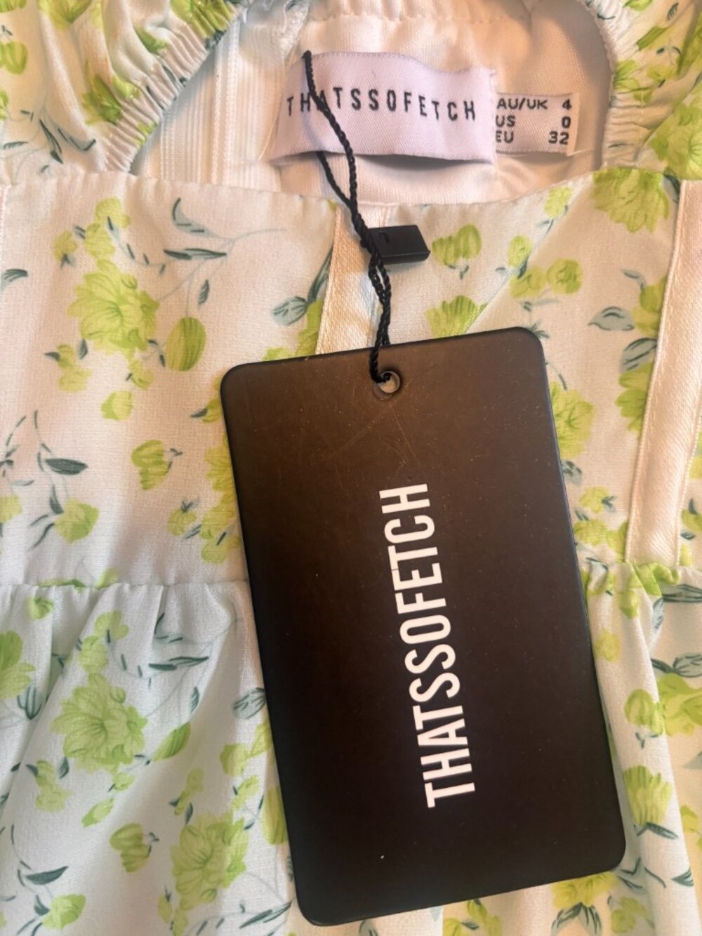 That’s So Fetch Meznin Green Floral Mini Dress NWT XXS AU 4 Cutout Party - Picture 4 of 9
